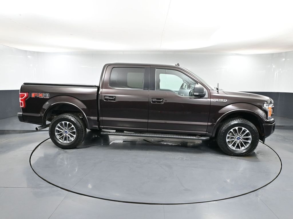 2018 Ford F-150 XLT FX4 photo 3