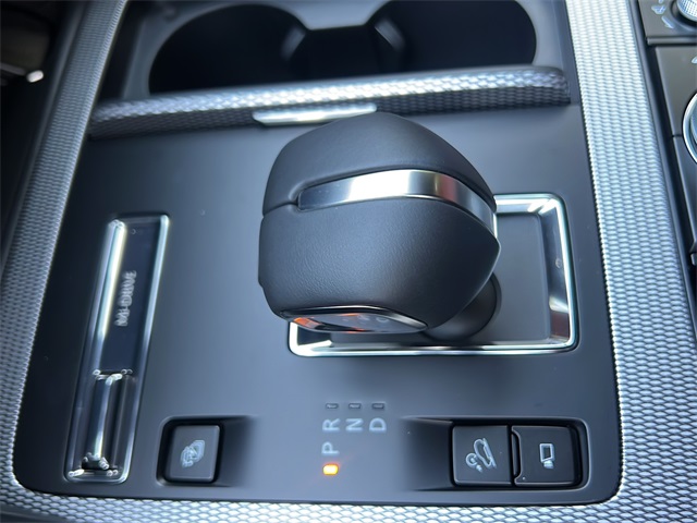 2025 Mazda CX-70 Plug-in Hybrid Premium Plus photo 22