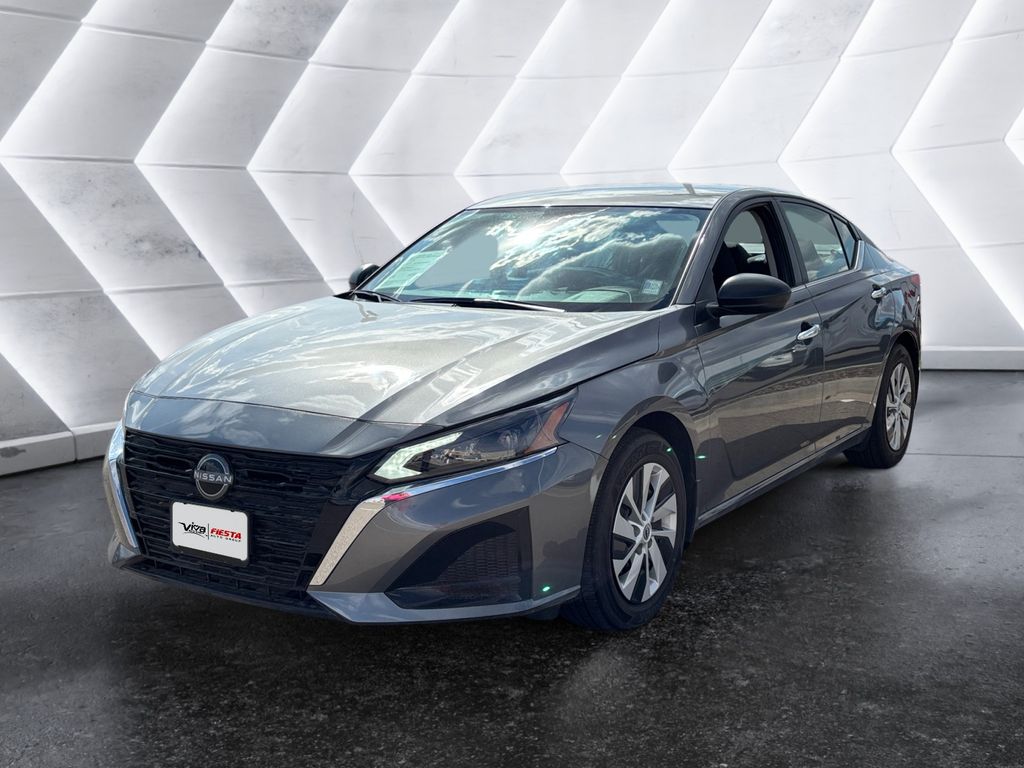 2025 Nissan Altima 2.5 S photo 3