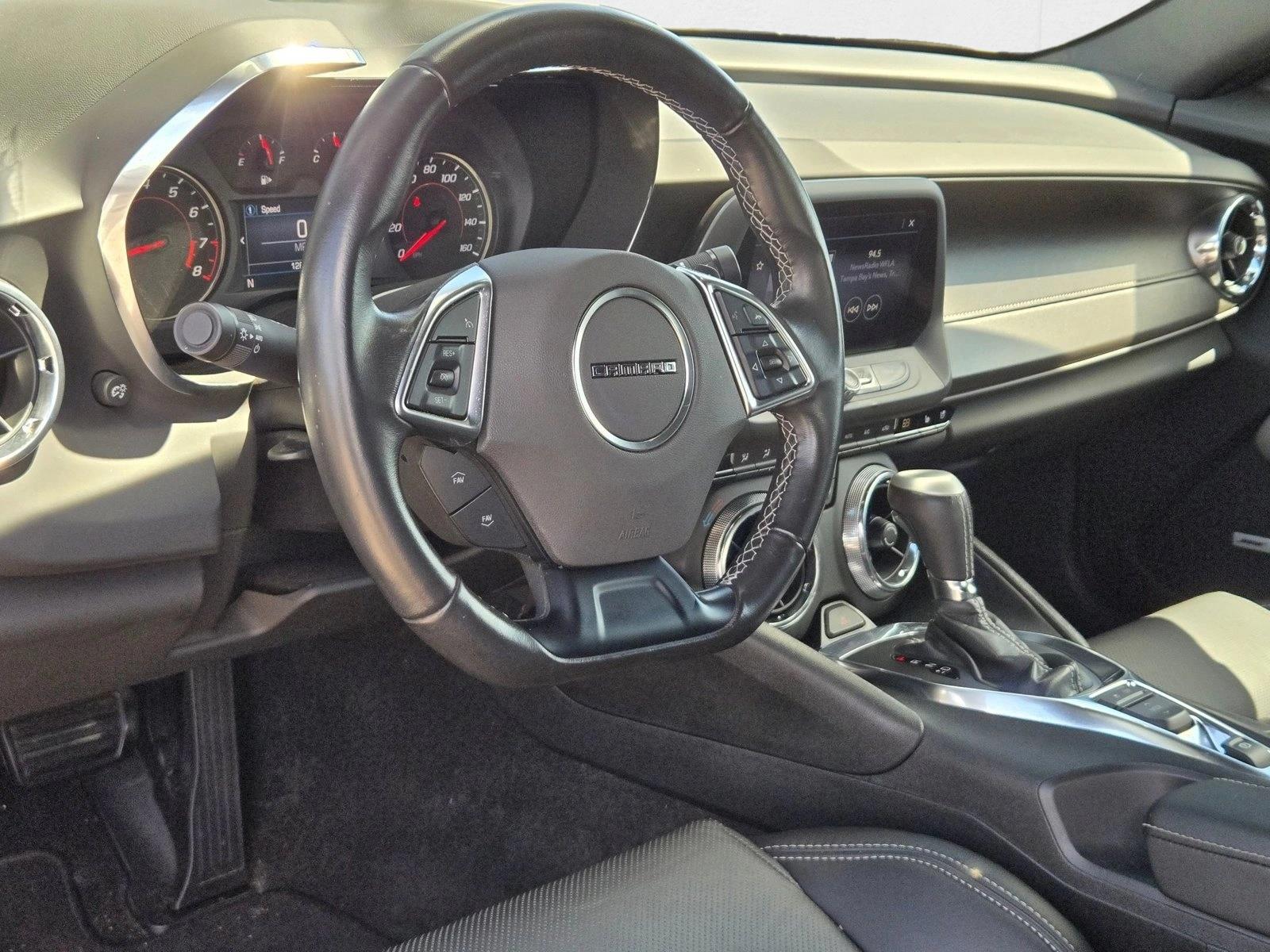 2020 Chevrolet Camaro 2LT photo 13