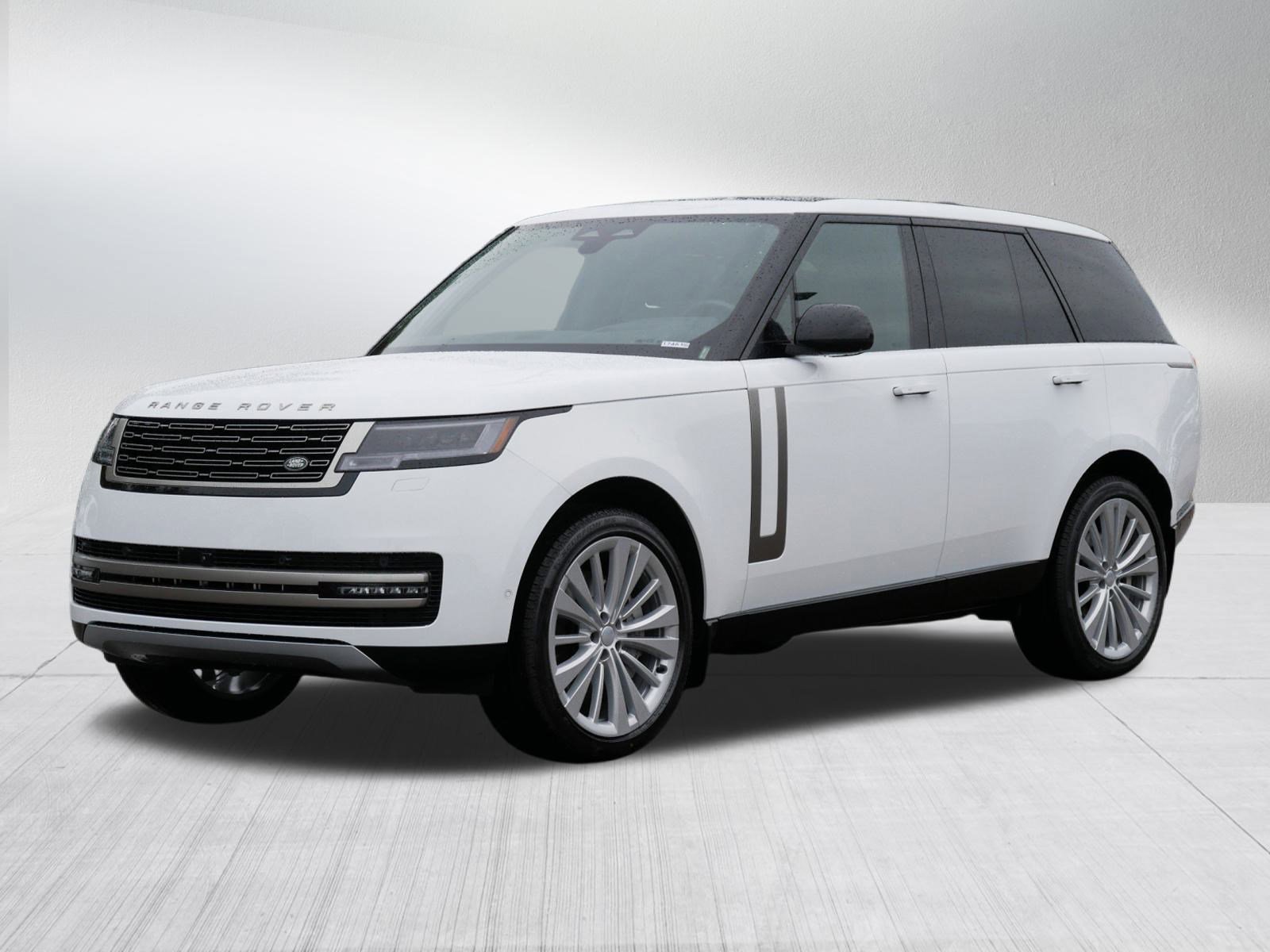 2025 Land Rover Range Rover SE's photo