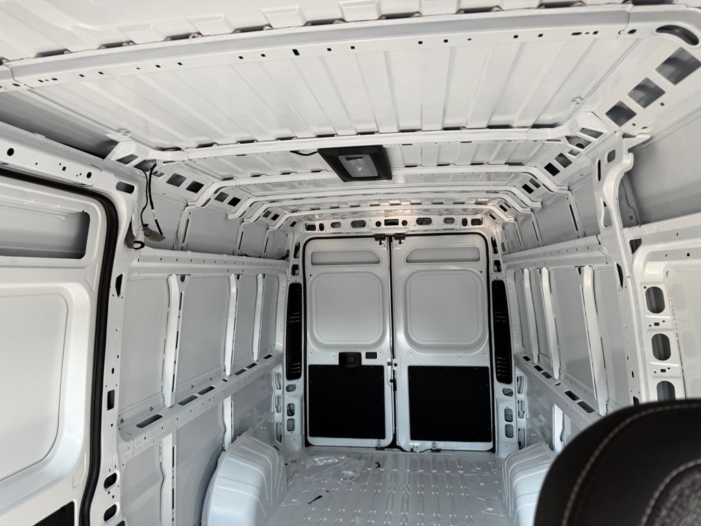 2026 Ram 3500 photo 23
