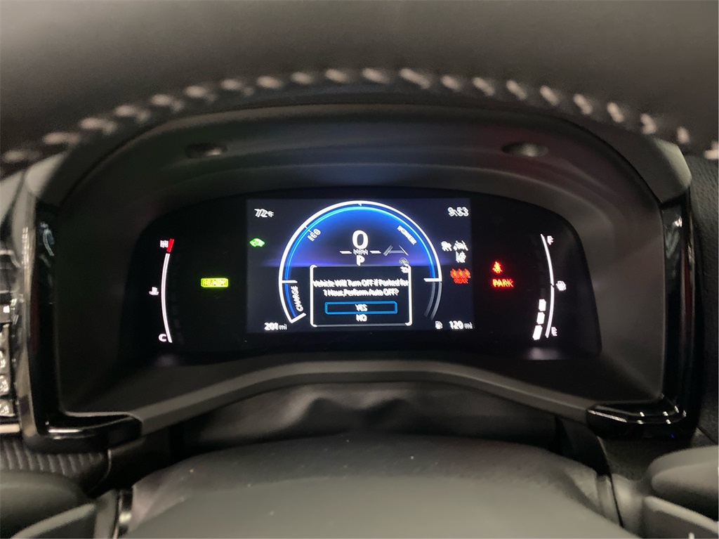 2025 Toyota Camry SE photo 9