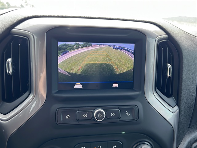 2022 Chevrolet Silverado 1500 Custom photo 18