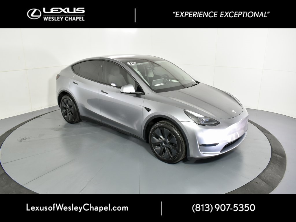 Used 2024 Tesla Model Y Long Range with VIN 7SAYGDEE7RA327410 for sale in Northfield, Minnesota