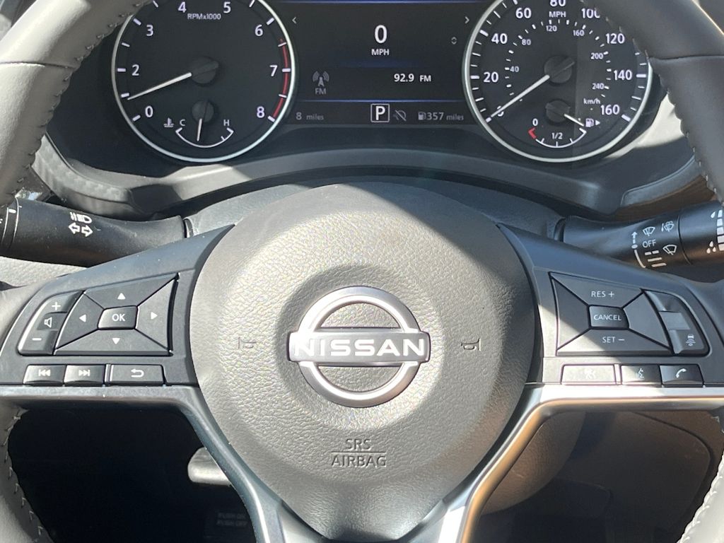 2025 Nissan Sentra SV photo 20