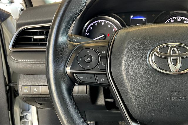 2023 Toyota Camry SE photo 18
