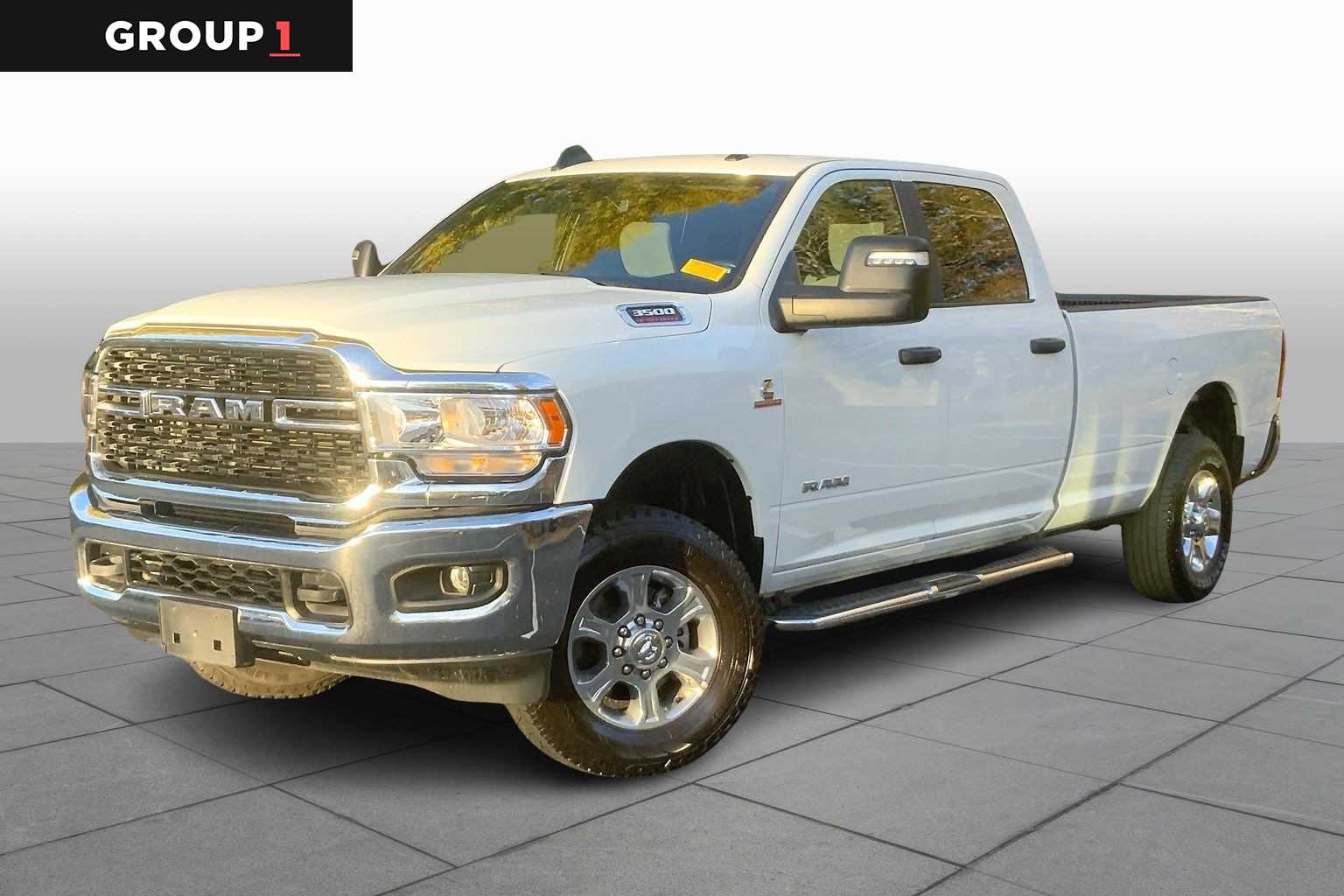 2024 RAM Ram 3500 Pickup Big Horn's photo