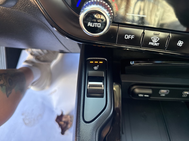 2024 Kia Telluride S photo 30