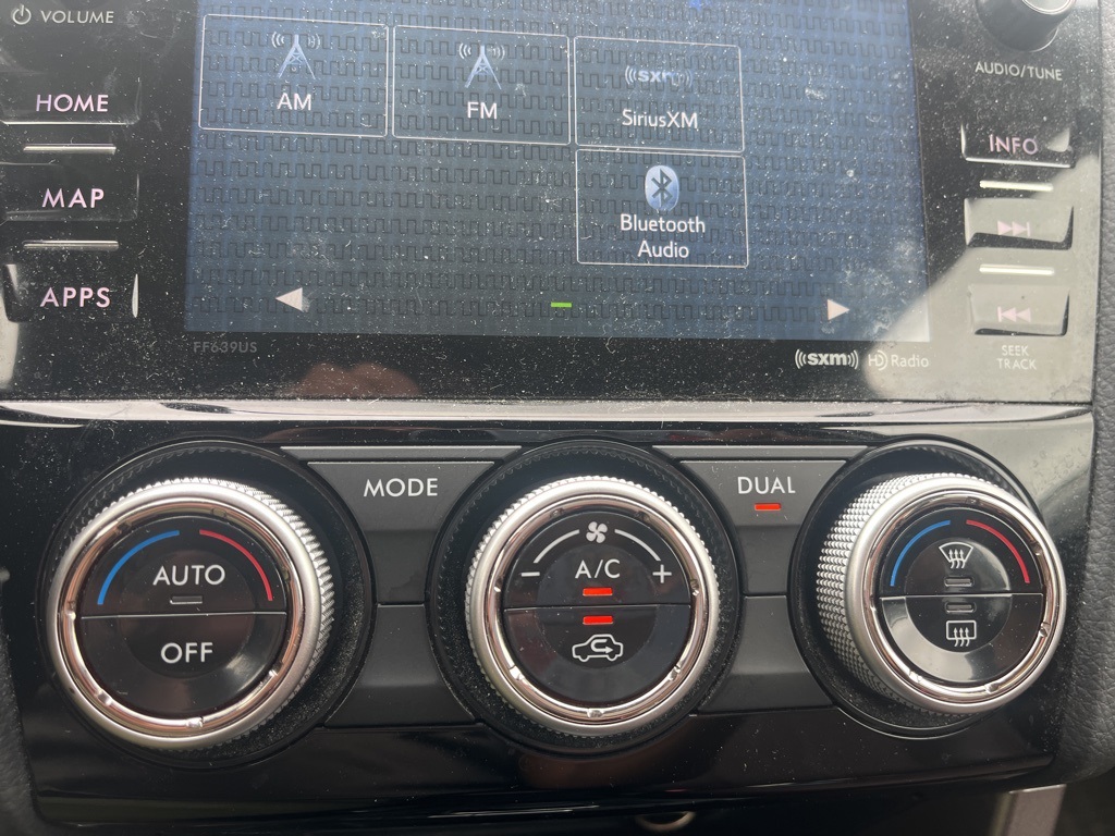 2018 Subaru Forester 2.5i Touring photo 12