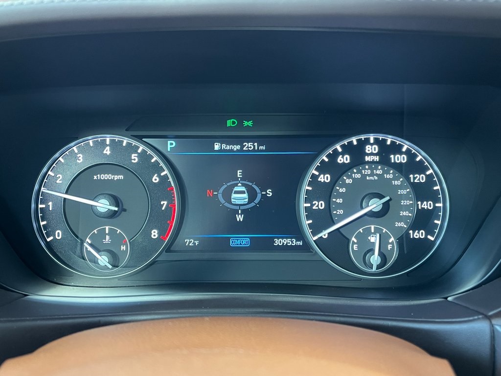 2021 Genesis G90 5.0 Ultimate photo 3