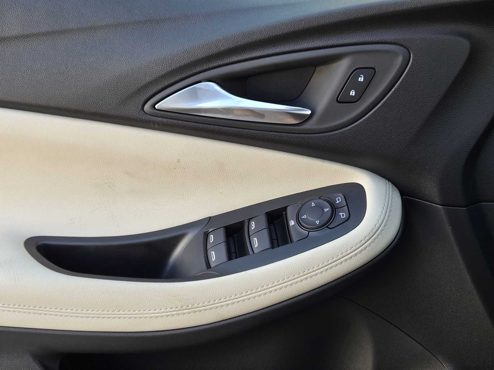 2026 Buick Encore GX Preferred photo 14