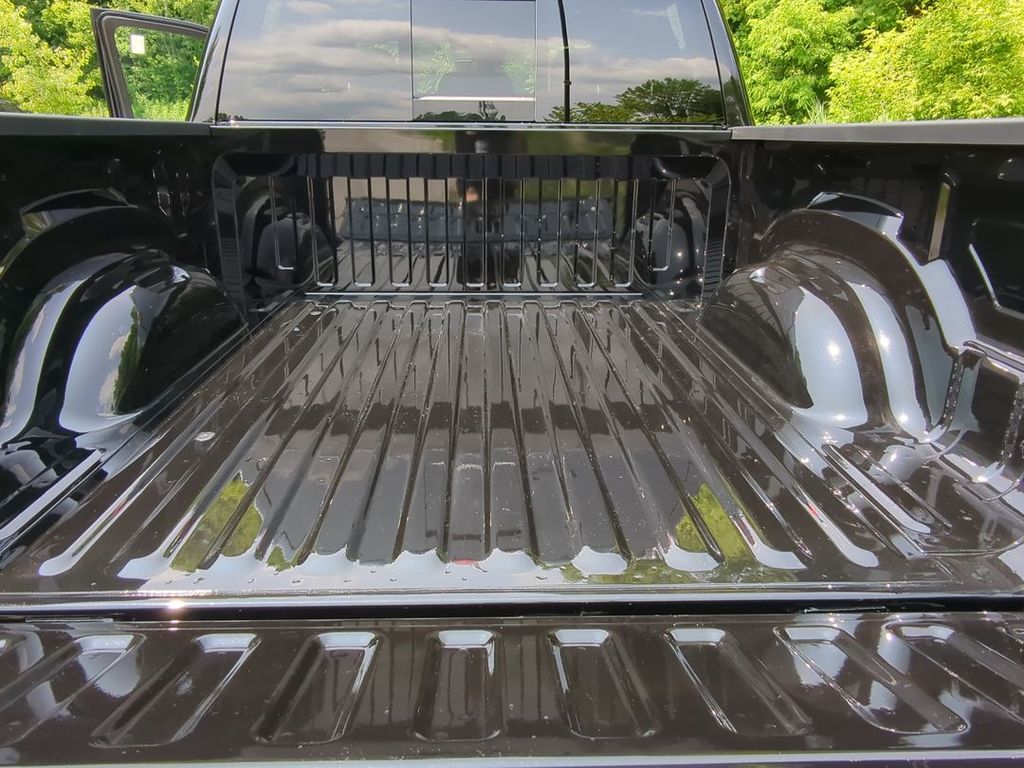 2025 Ram 1500 Tradesman photo 17