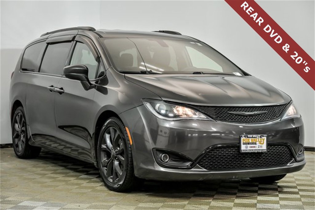 2018 Chrysler Pacifica Touring L Plus