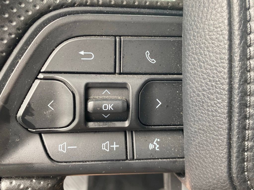 2024 Toyota Tacoma SR5 photo 17