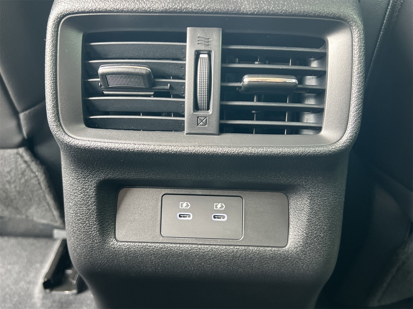 2025 Nissan Murano SL photo 20