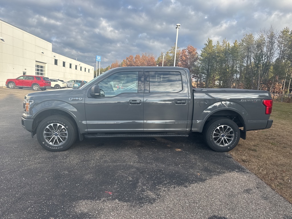 2020 Ford F-150 XLT photo 3