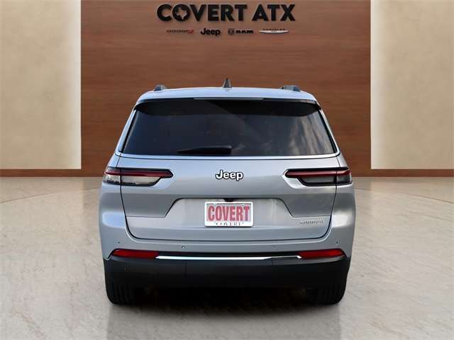 2025 Jeep Grand Cherokee Laredo X photo 4