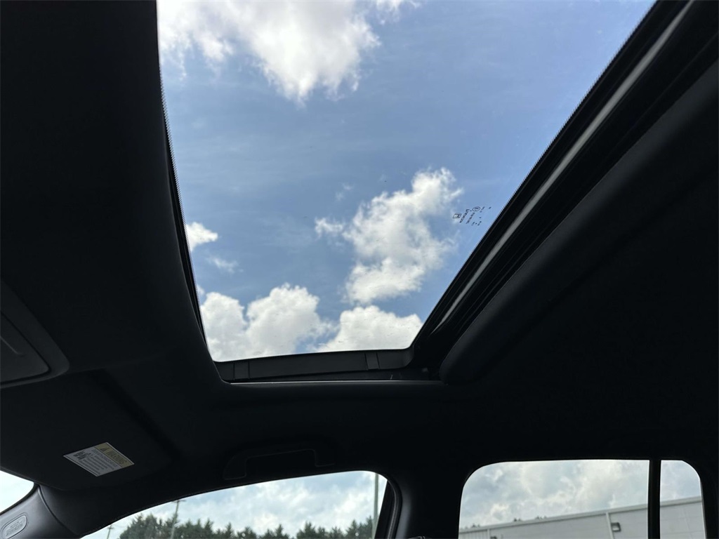 2025 Honda Ridgeline Black Edition photo 17