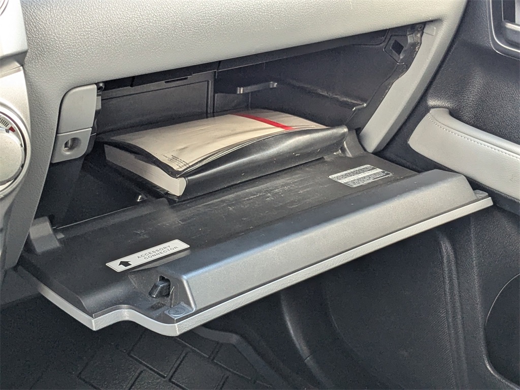 2010 Toyota 4Runner V6 photo 17