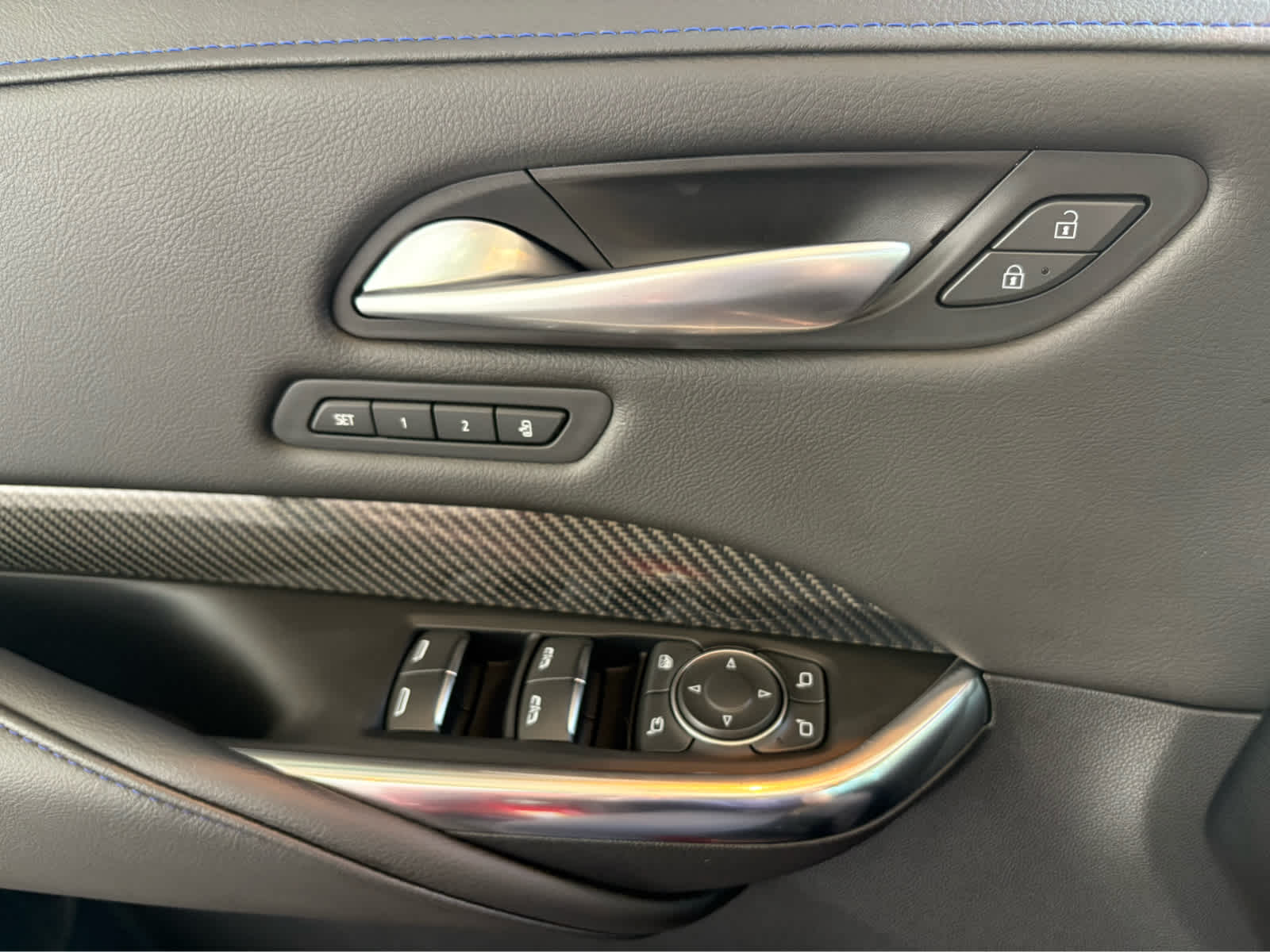 2025 Cadillac XT4 Sport photo 15