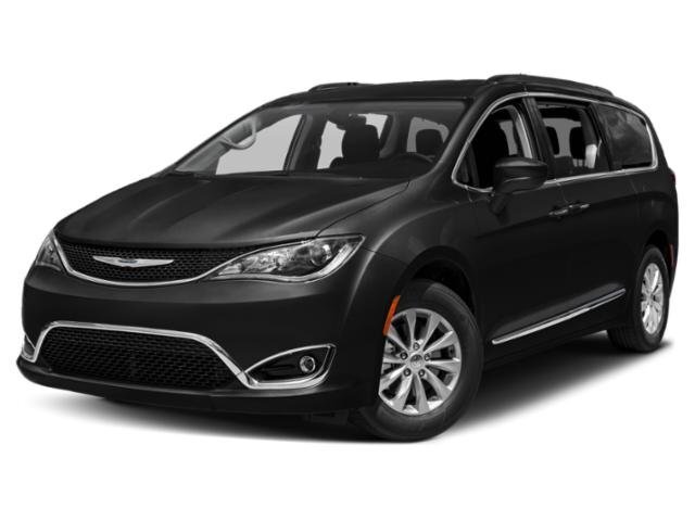 2018 Chrysler Pacifica Limited's photo