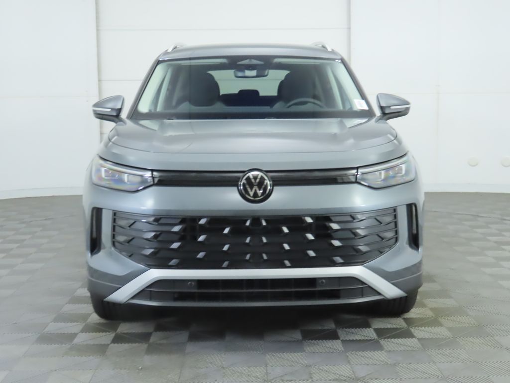 2025 Volkswagen Tiguan S photo 3