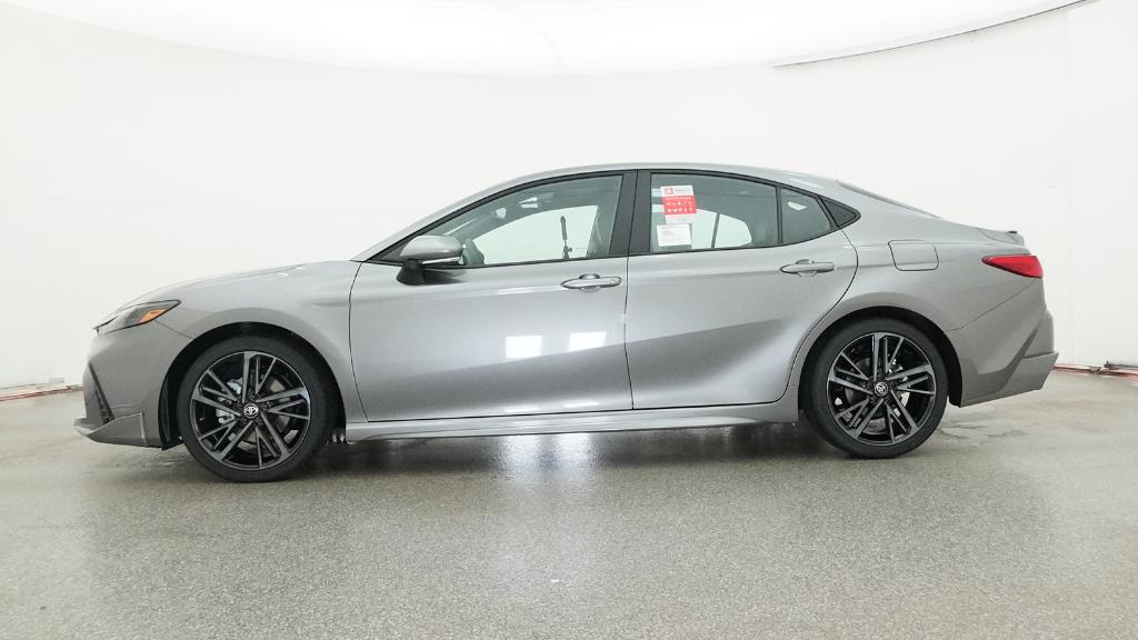 2025 Toyota Camry XSE photo 10