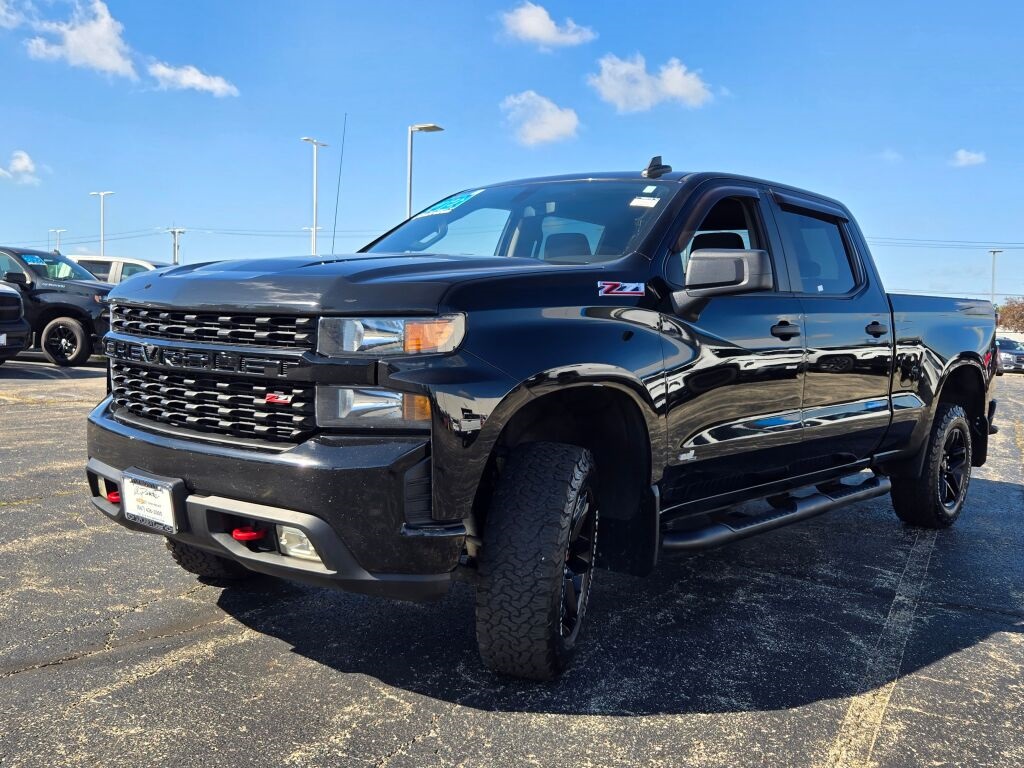2021 Chevrolet Silverado 1500 Custom Trail Boss photo 2