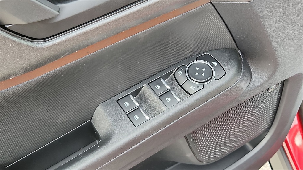 2025 Ford Bronco Sport Outer Banks photo 11