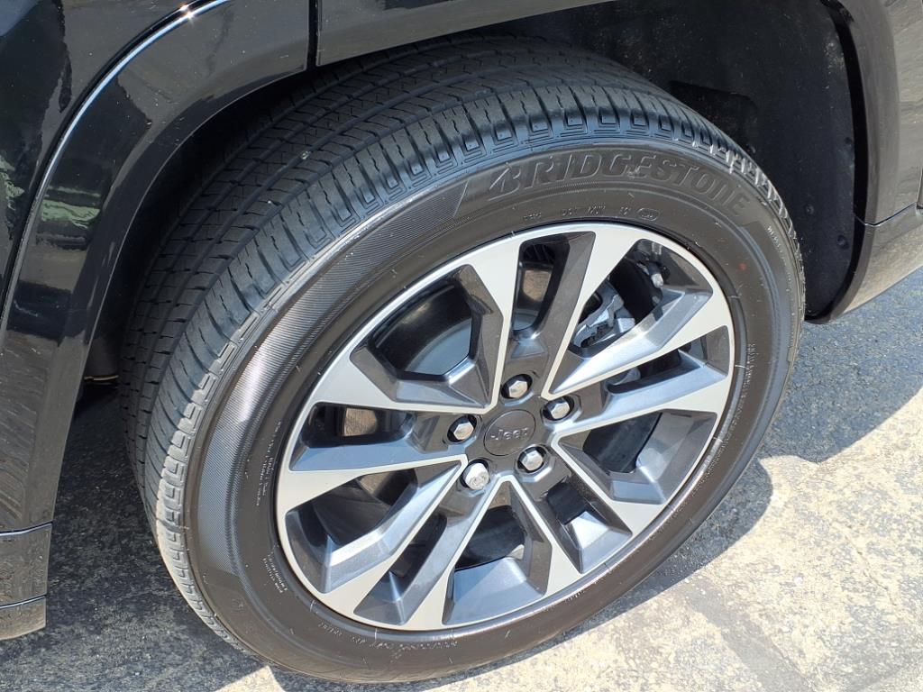 2022 Jeep Grand Cherokee Overland 4xe photo 9