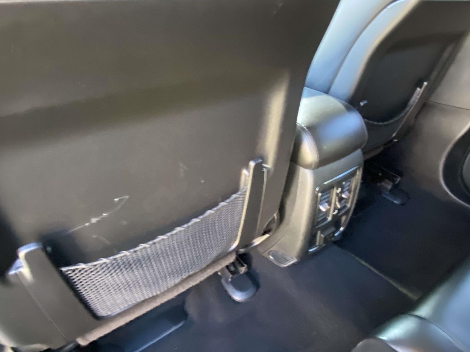 2021 Jeep Grand Cherokee Laredo X photo 3