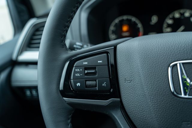 2026 Honda Odyssey Touring photo 27