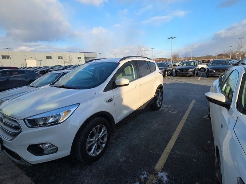 2018 FORD ESCAPE - Image 1
