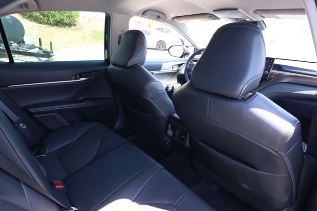 2022 Toyota Camry XSE photo 14