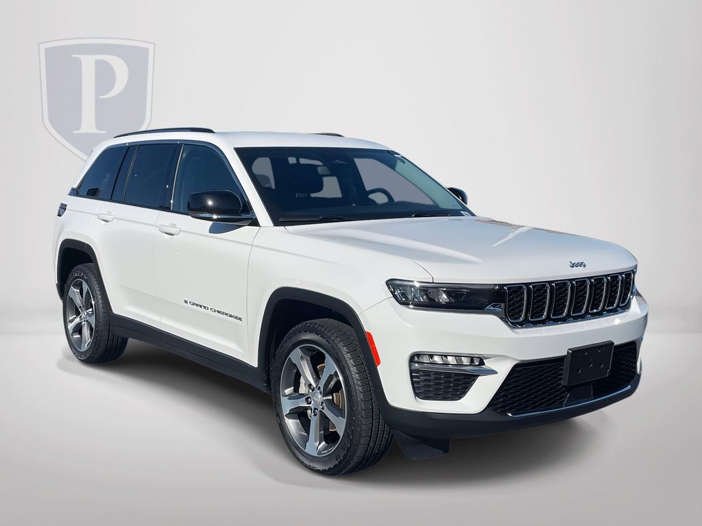 2023 Jeep Grand Cherokee Limited's photo