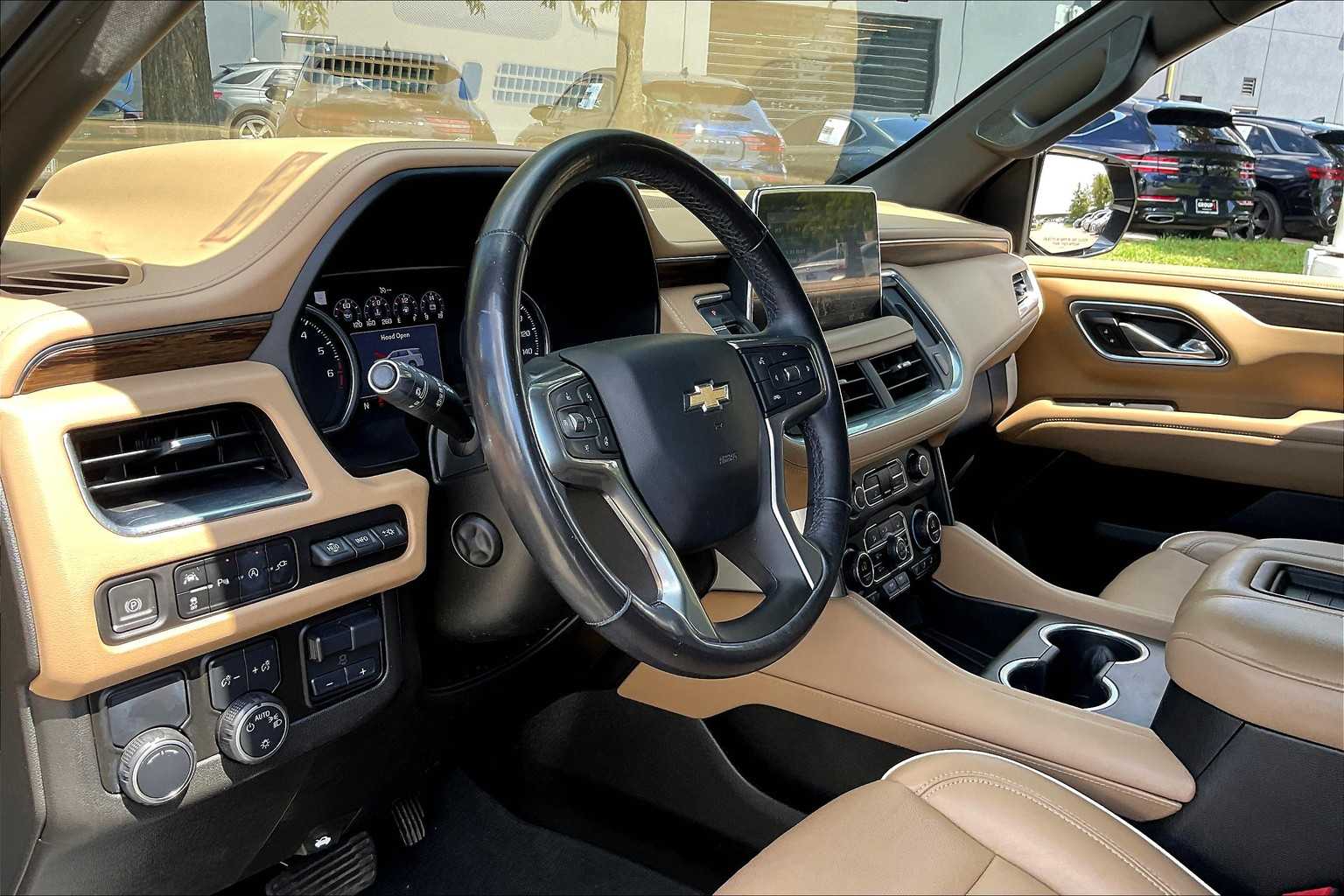 2021 Chevrolet Tahoe Premier photo 15