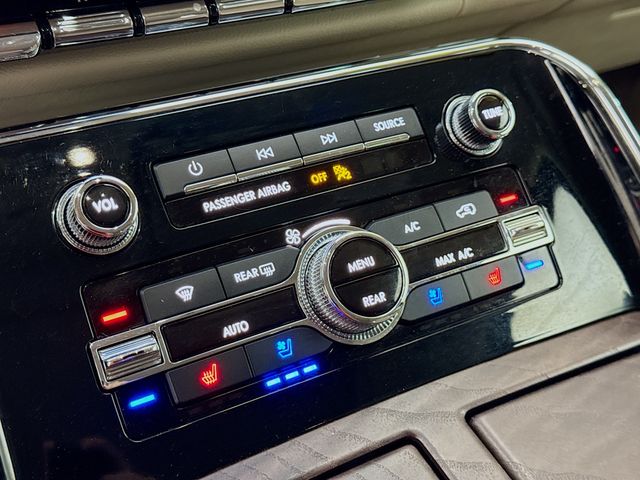 2020 Lincoln Navigator L Reserve photo 16