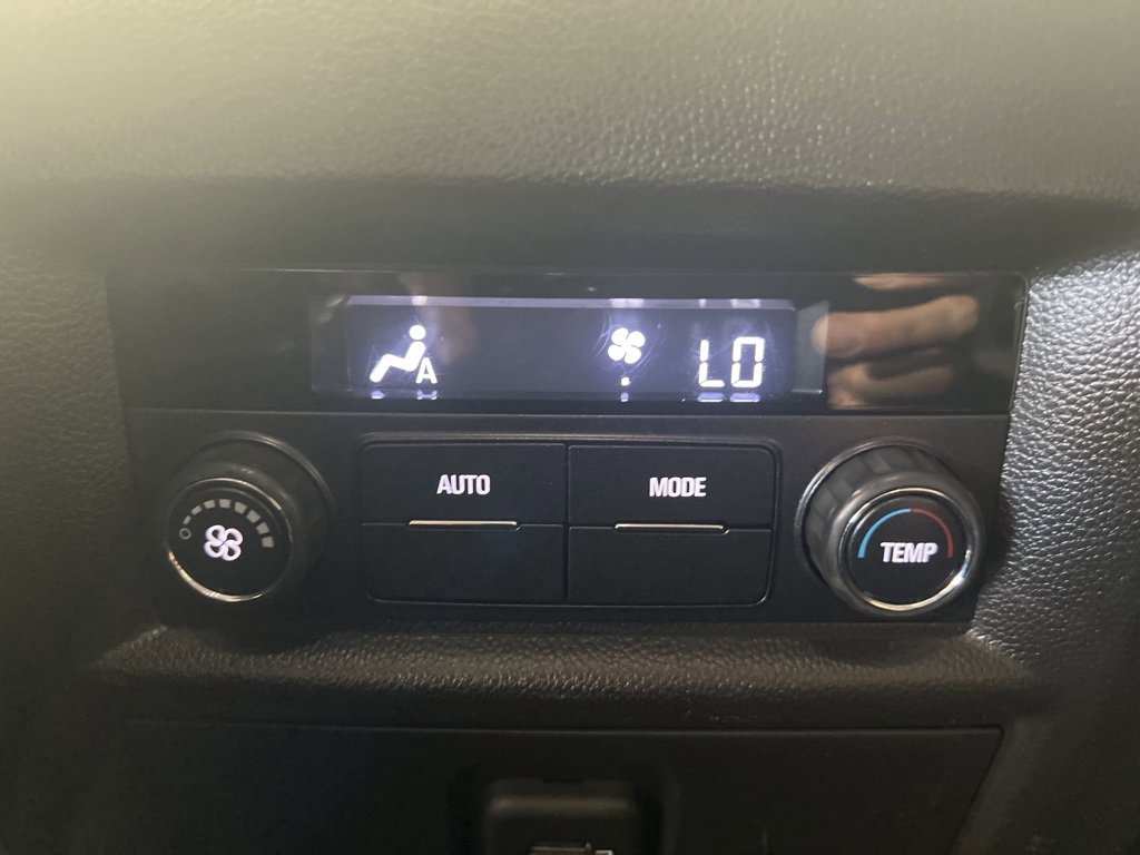 2020 Chevrolet Traverse Cloth 1LT photo 14