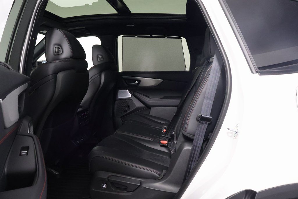 2026 Acura MDX SH-AWD A-Spec photo 6