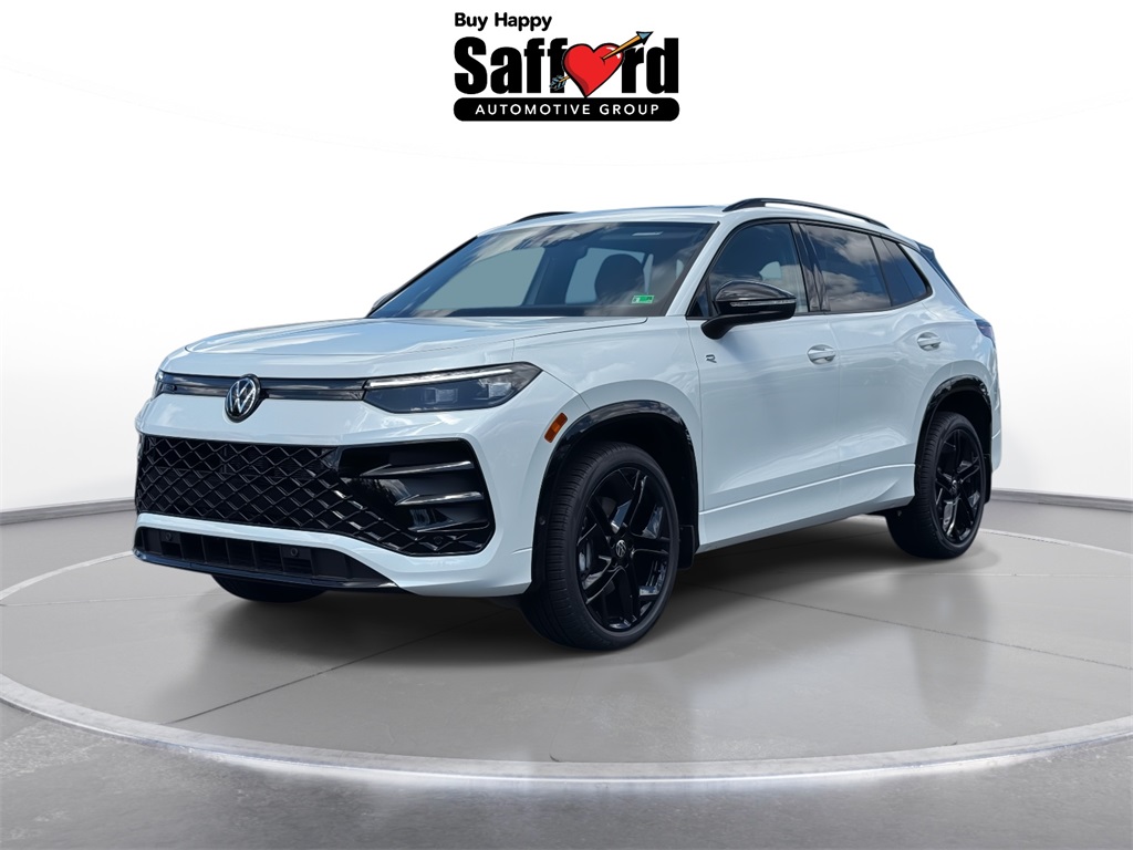 2025 Volkswagen Tiguan SE R-LINE BLACK's photo