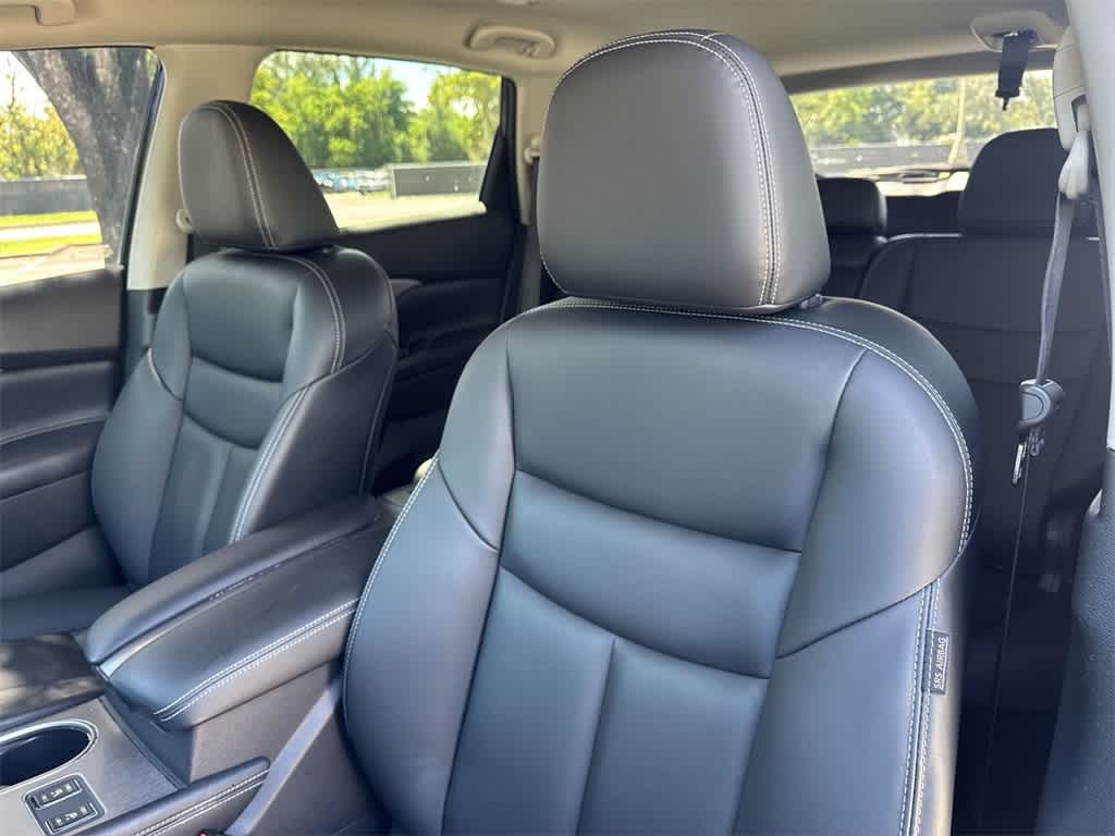 2023 Nissan Murano SV photo 12