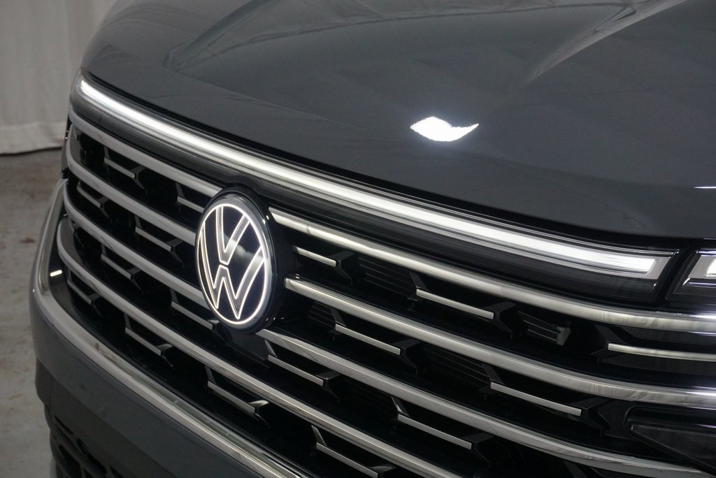 2025 Volkswagen Atlas SEL photo 38