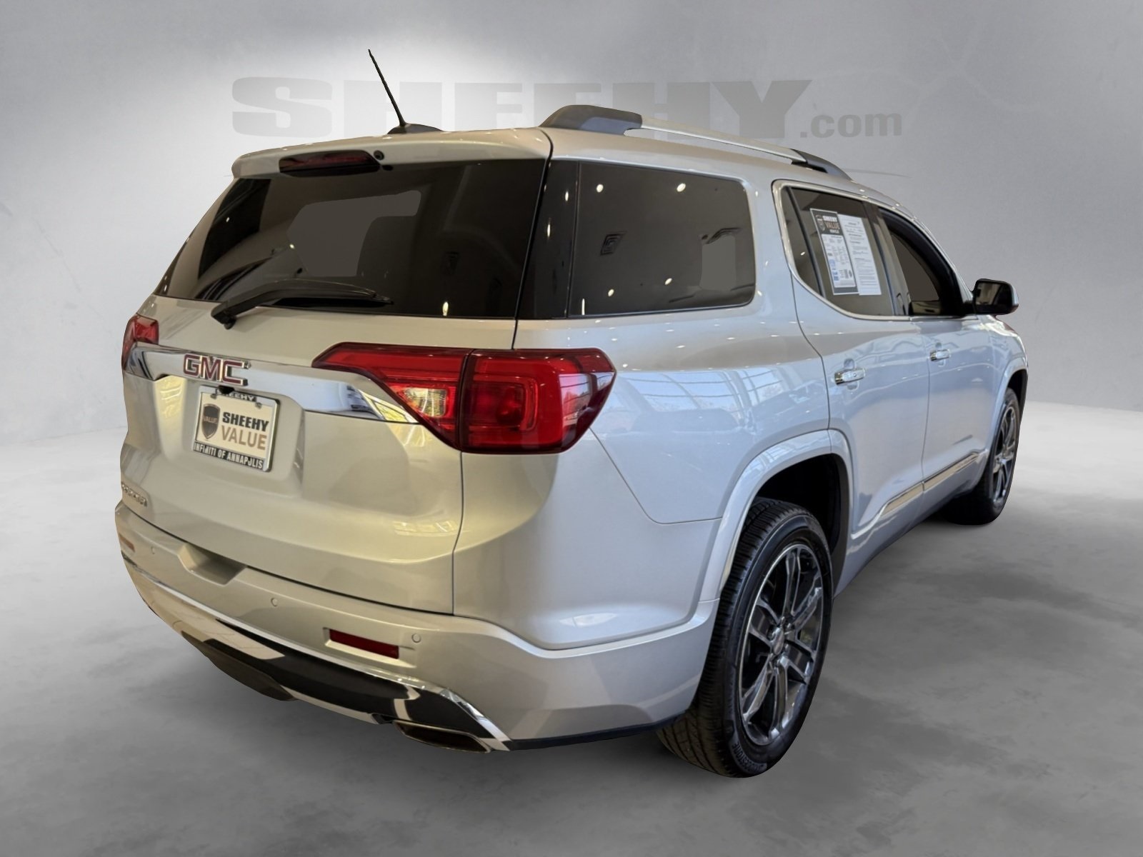 2019 Gmc Acadia Denali photo 4