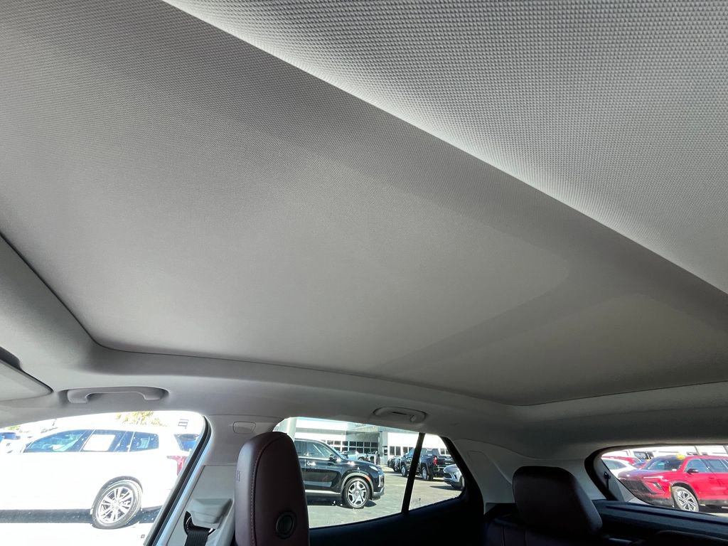 2025 Buick Envision Sport Touring photo 34