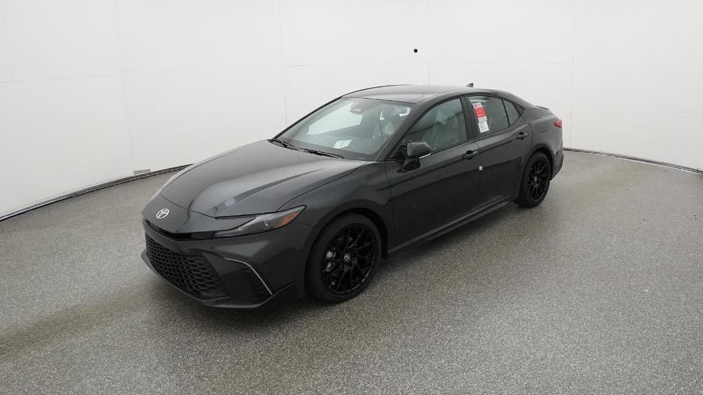 2026 Toyota Camry SE's photo