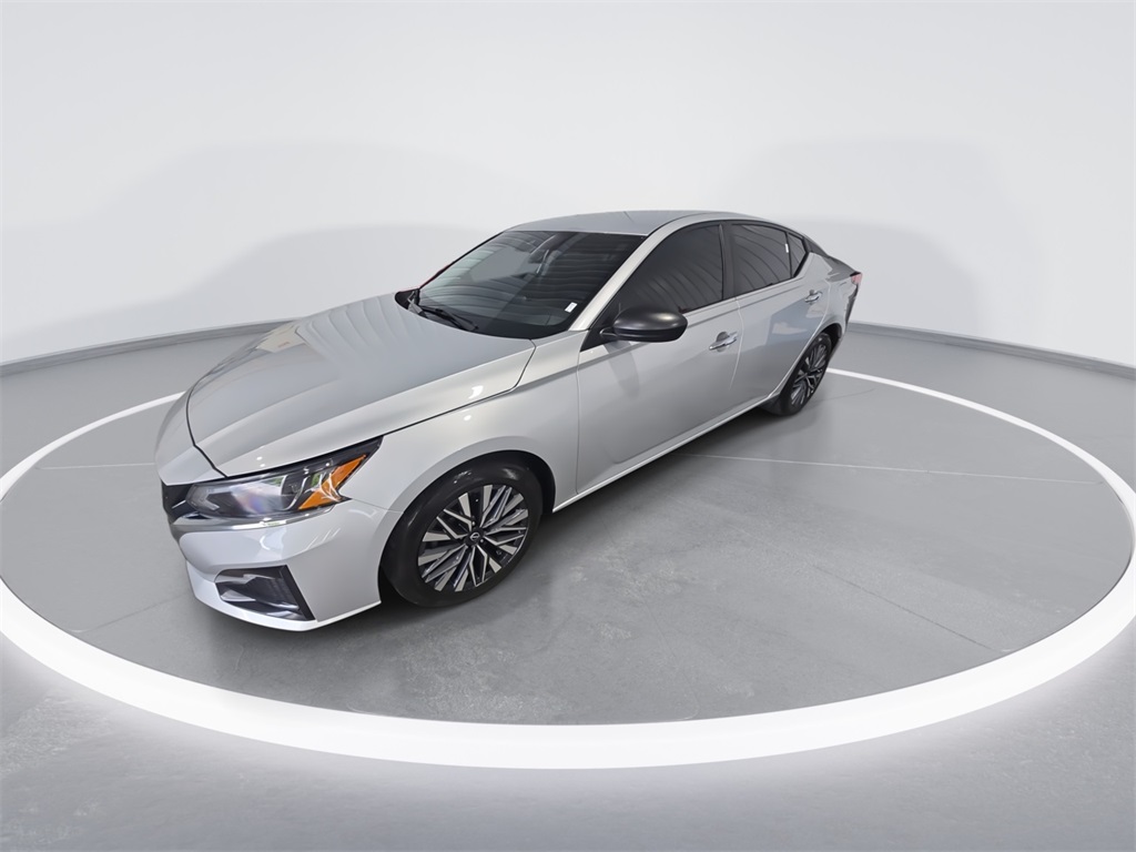 2024 Nissan Altima 2.5 SV photo 4