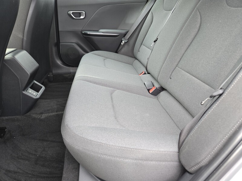 2025 Kia K4 LXS photo 11