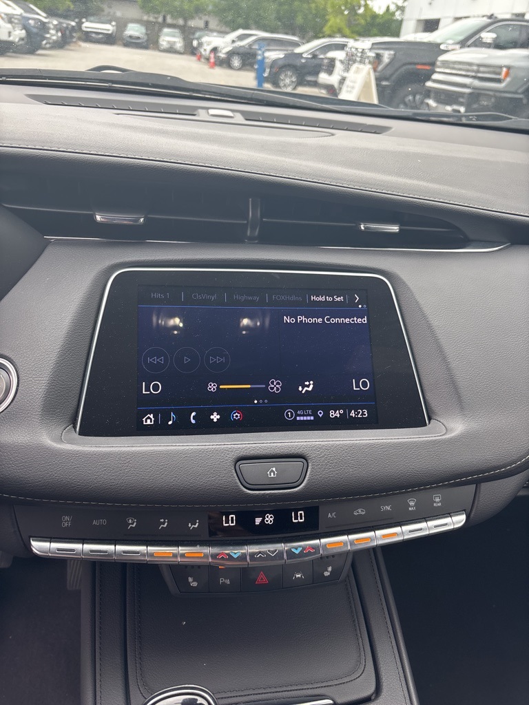 2023 Cadillac XT4 Premium Luxury photo 25