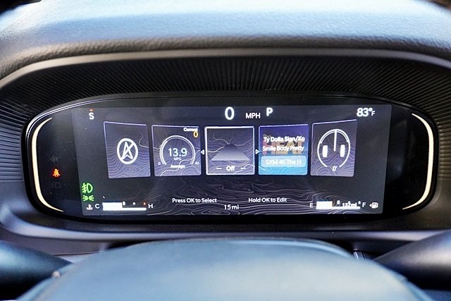 New 2025 Bright White Clear-Coat Exterior Paint Jeep Series II image 39